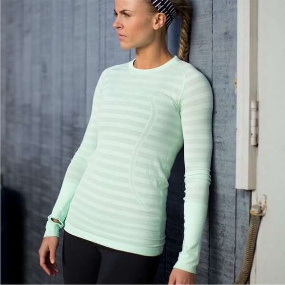 lululemon athletica Mint Long Sleeve Swiftly Tech 2.0 Hip Length Tee - Picture 1 of 7